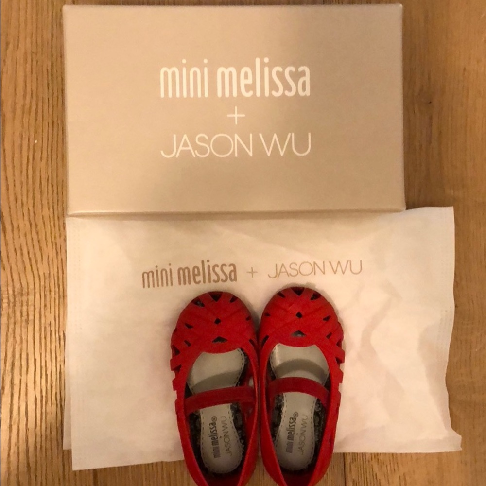 Mini Melissa +Jason Wu red shoes for girls size 6